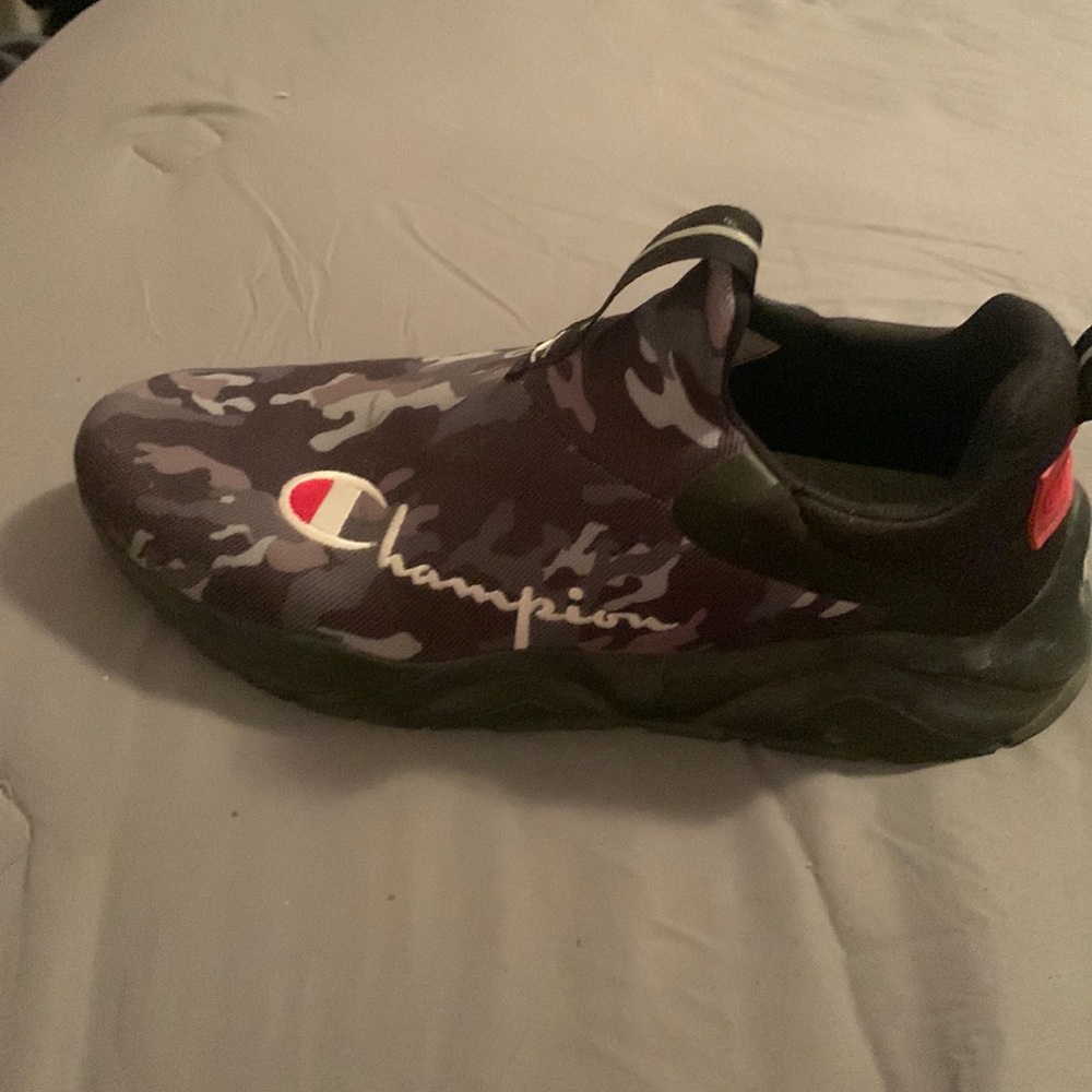 Men’s Size 12  black champion shoes.. only used couple times